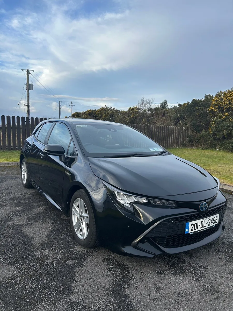 2020 Toyota Corolla 1.8 Hybrid Automatic - Image 2