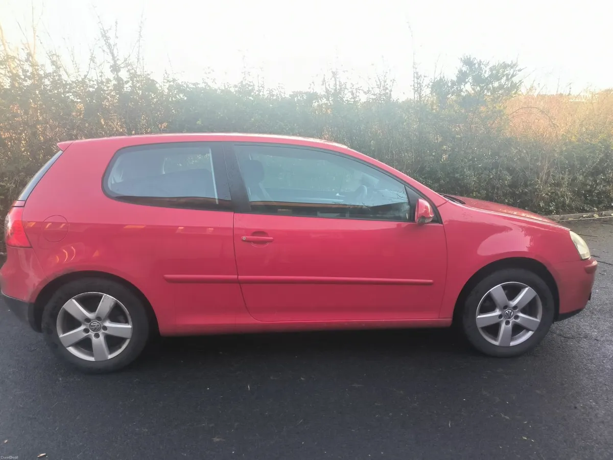 2006 VW Golf 1.6 FSI Sport | For Repair/Project - Image 1