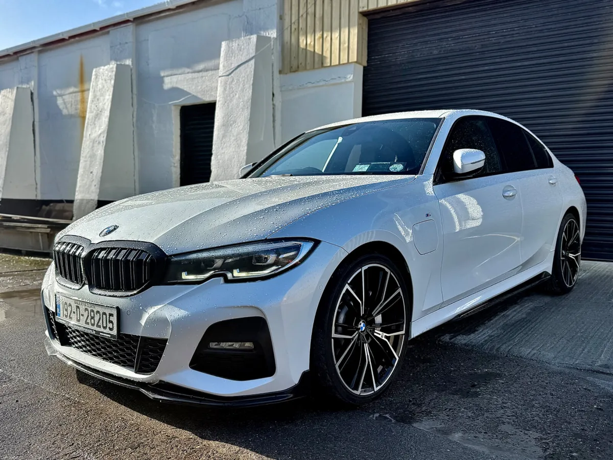 ⚫️BMW 330e (192) M-Sport ⚫️ - Image 4