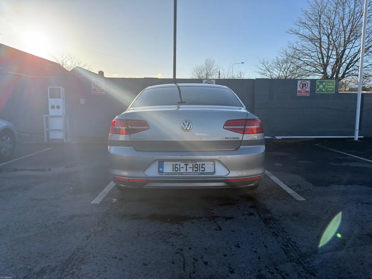 Volkwagen Passat Highline 1.6 TDI - Image 4