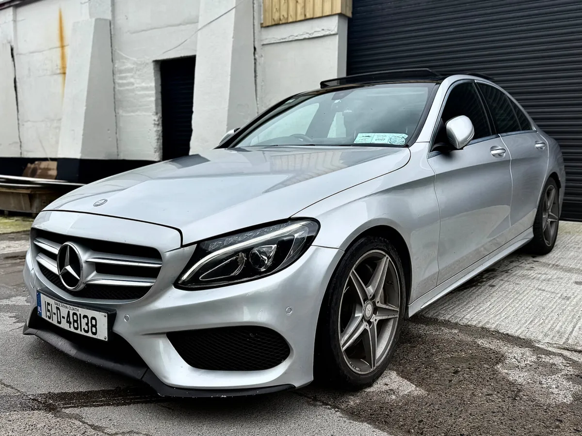 ⚫️Mercedes-Benz C-Class 2015 SUN ROOF⚫️ - Image 4