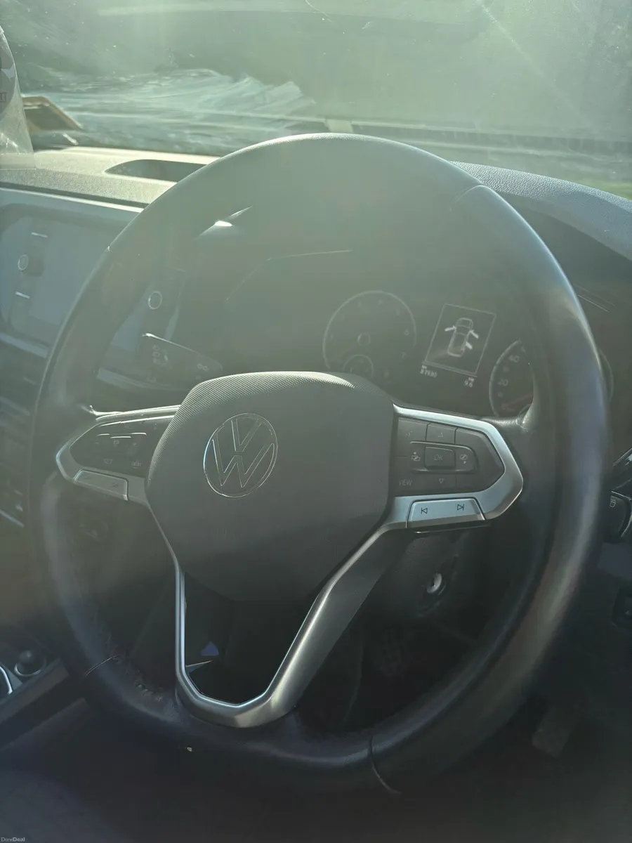 Volkswagen T Cross Life 1.0 TSI 95HP Manual - Image 4