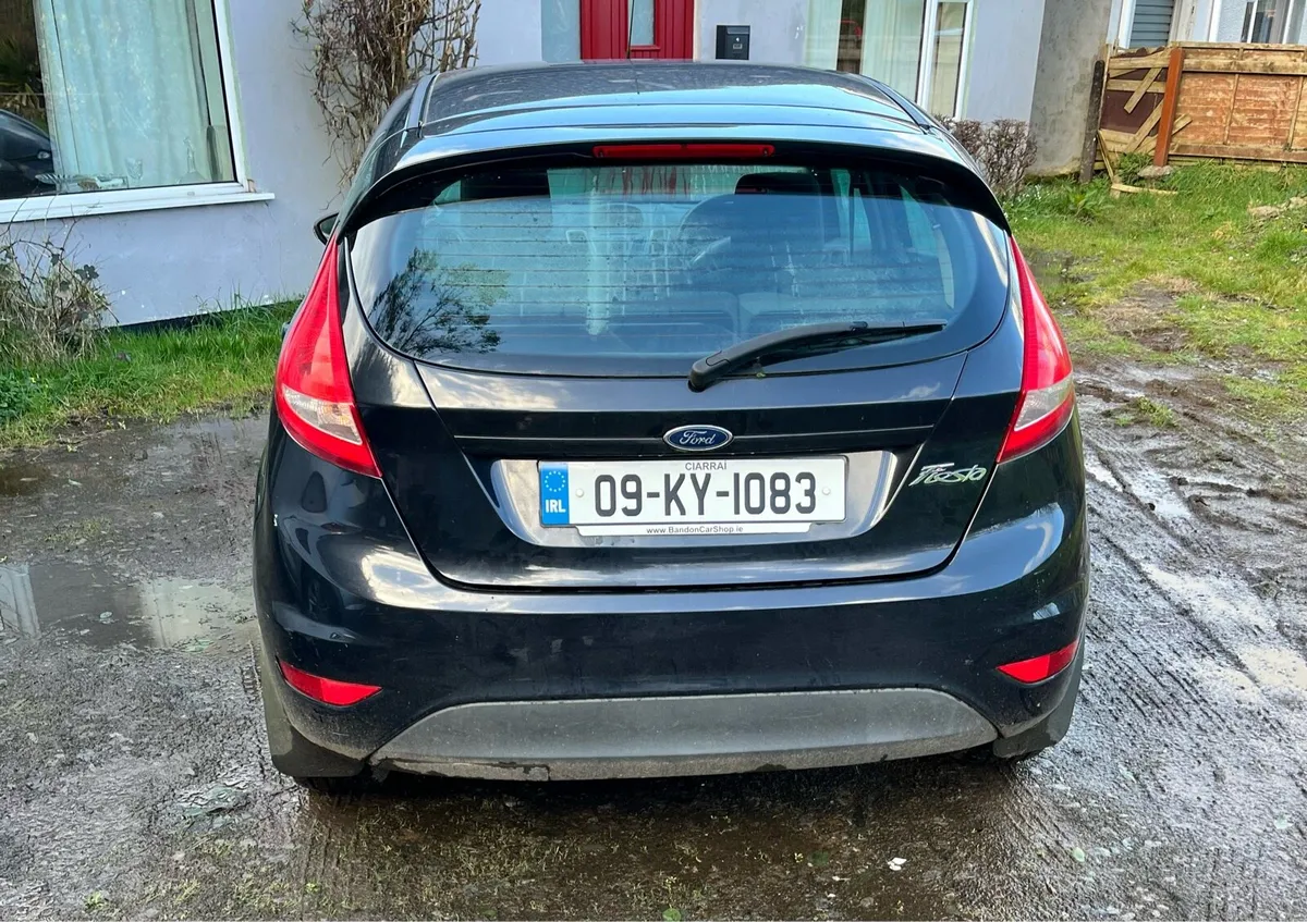 Ford Fiesta - Image 2