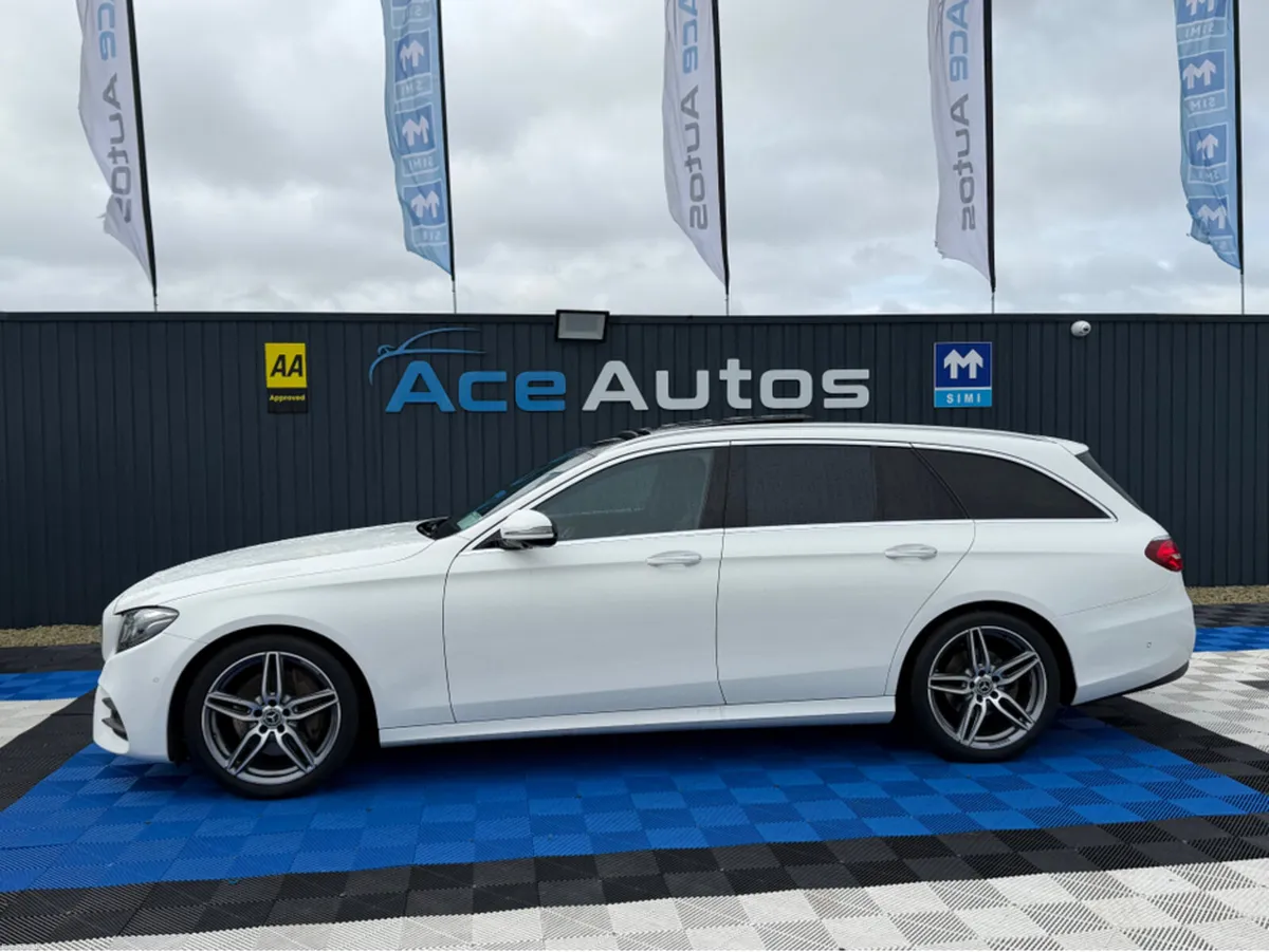 Mercedes-Benz E-Class AMG 220D 2.0L DIESEL - AUTO - Image 4