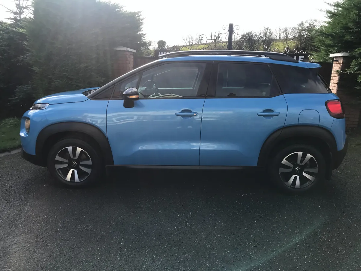 Citroen C3 Aircross 1.2 FEEL Pure Tech 82 5Door - Image 4