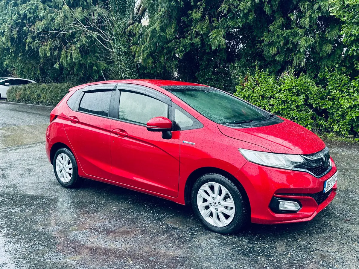 HONDA FIT 2019 PREMIUM LEATHER TOPSPECS - Image 4