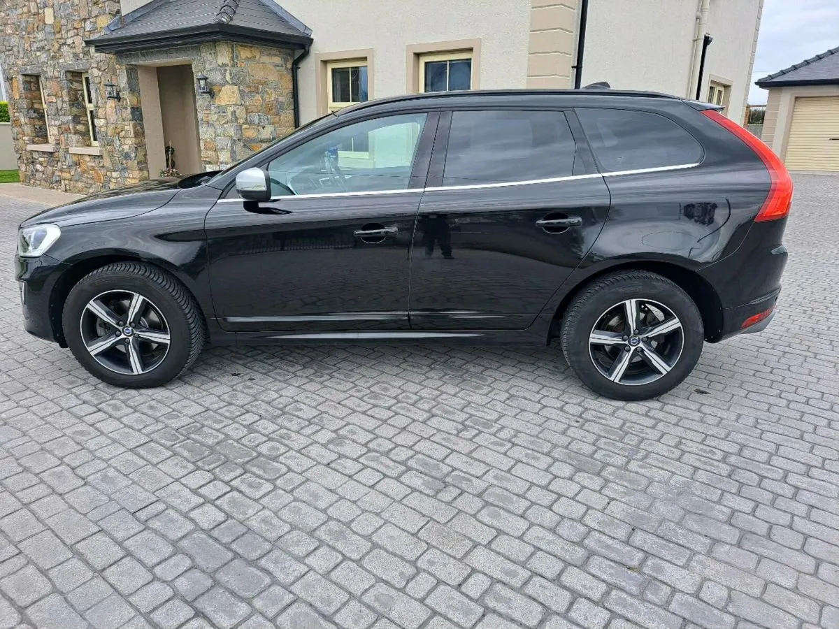 Volvo xc60 R Design. - Image 4