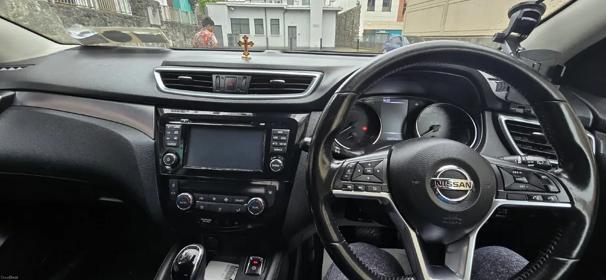 Nissan Qashqai 2019 - Image 3