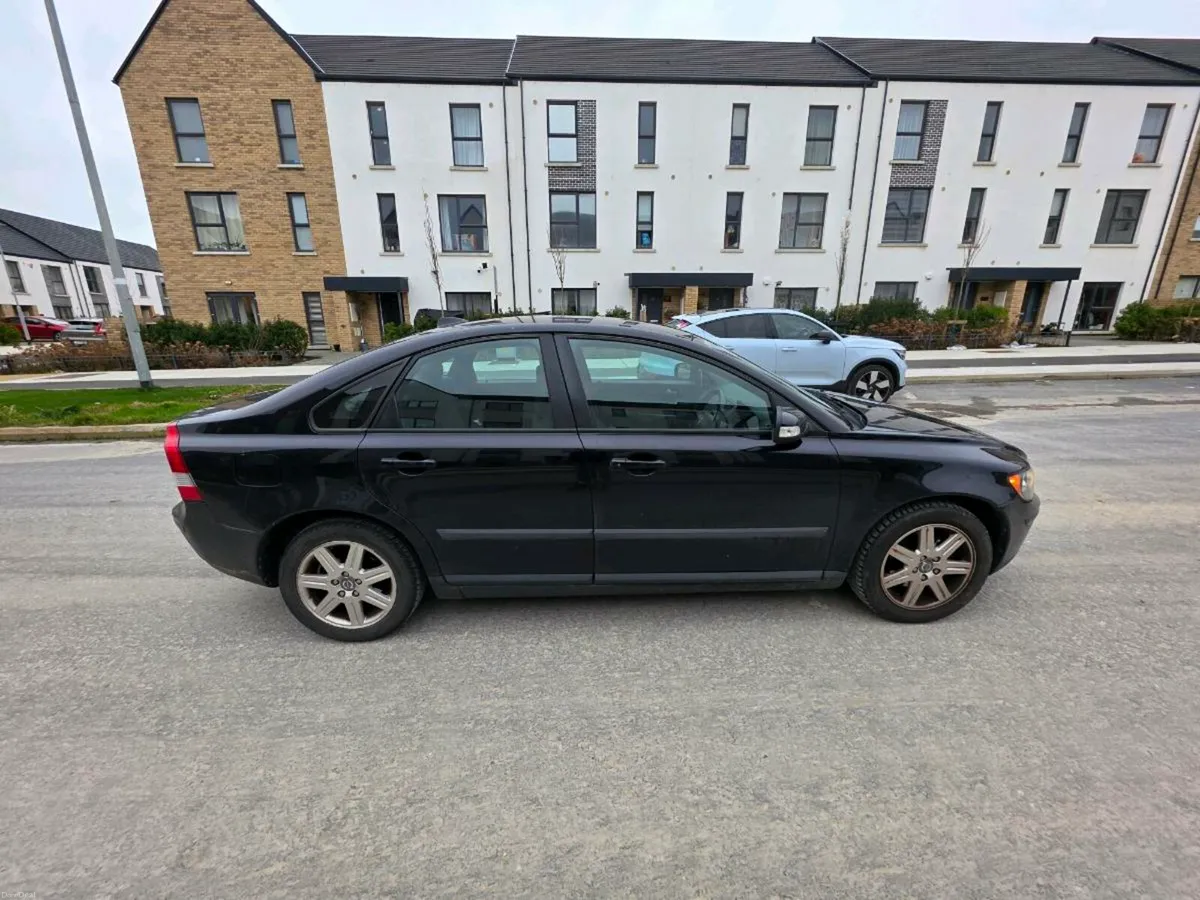 Volvo S40 - Image 3
