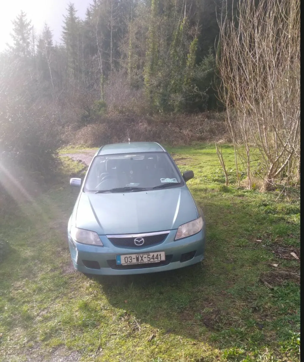 Mazda 323 2003 - Image 1