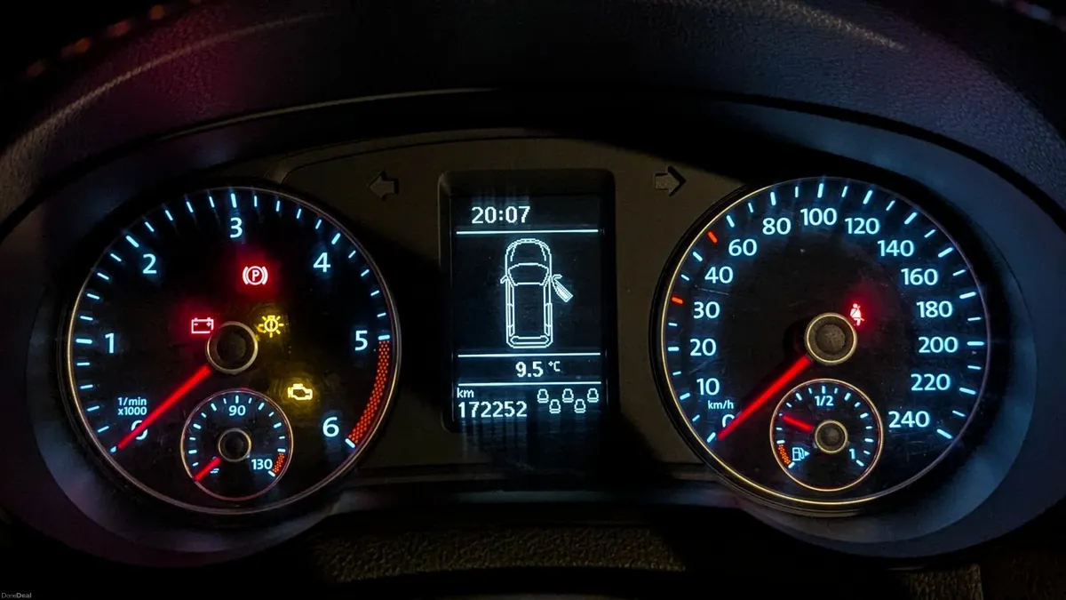 SEAT Alhambra 2015 - Image 2