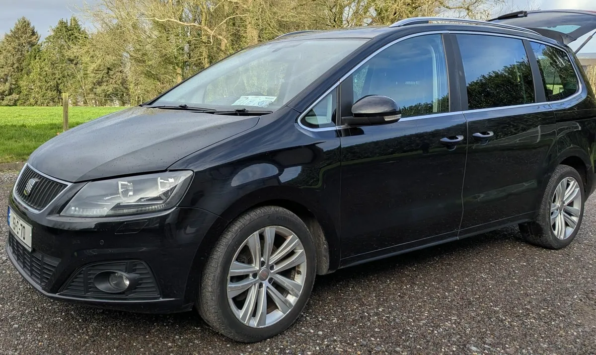SEAT Alhambra SE 2.0 TDI – 7 Seater – Pan Roof - Image 1