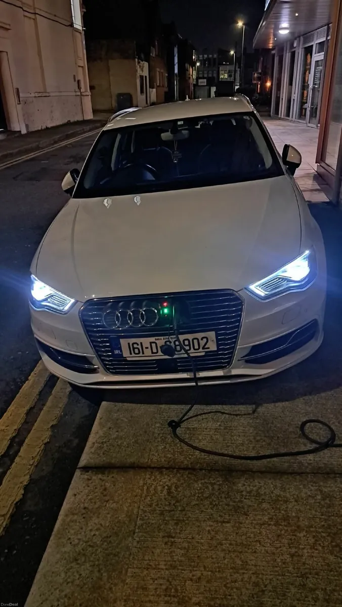 Audi A3 2016 - Image 2