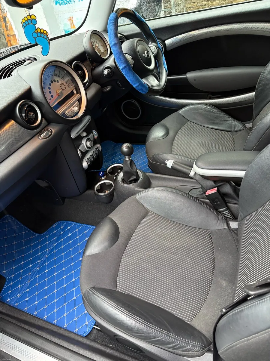 Mini Cooper s 1.6.    086 3521687 - Image 2