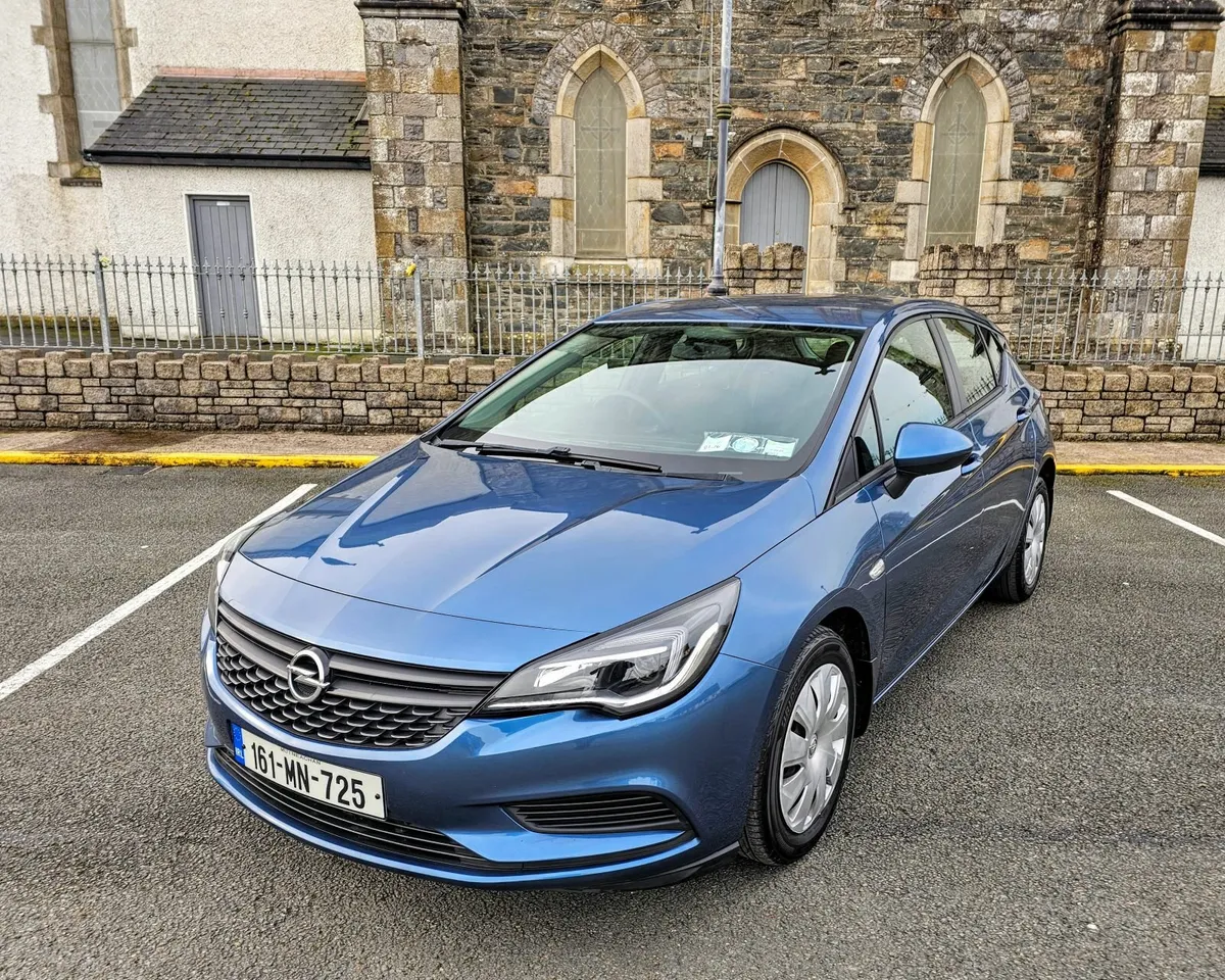 161 Opel Astra - Image 1