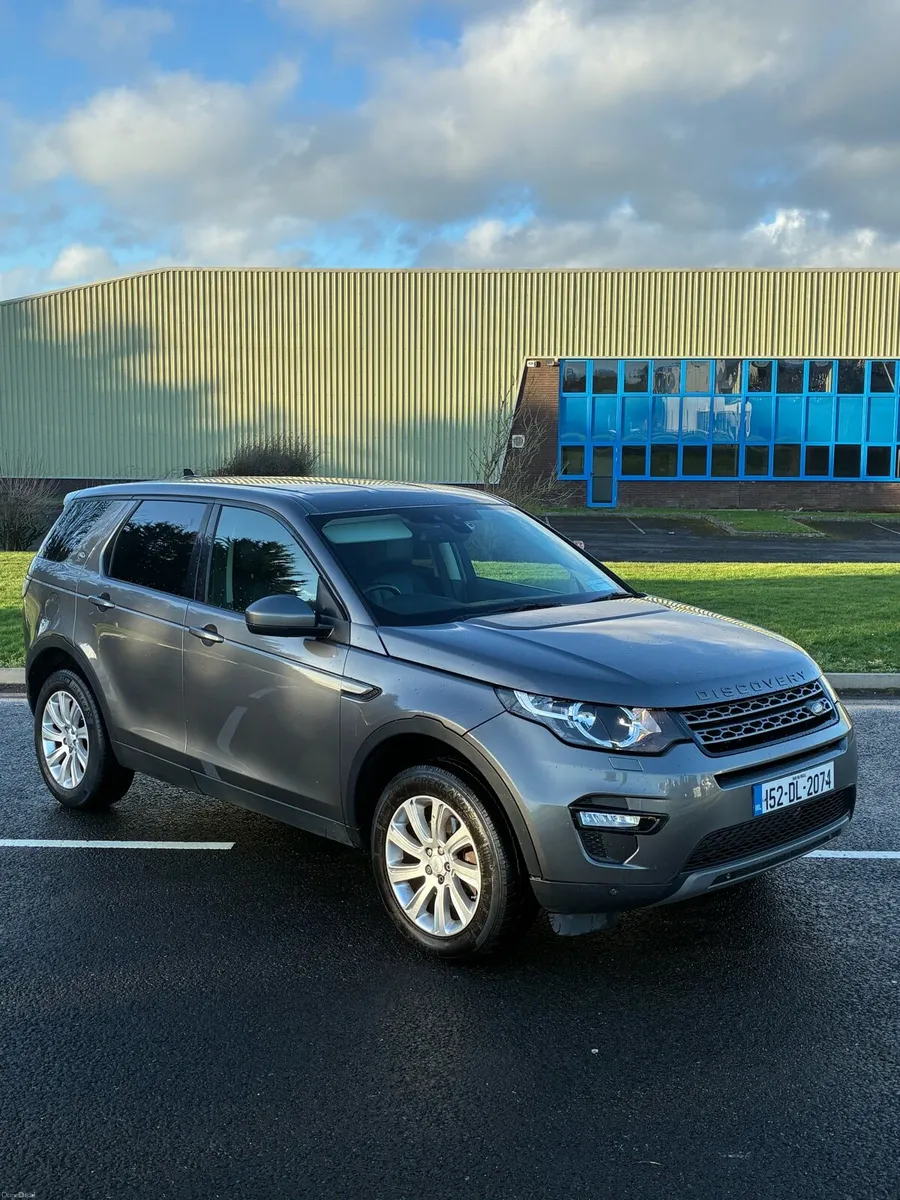 Land Rover Discovery Sport - Image 2