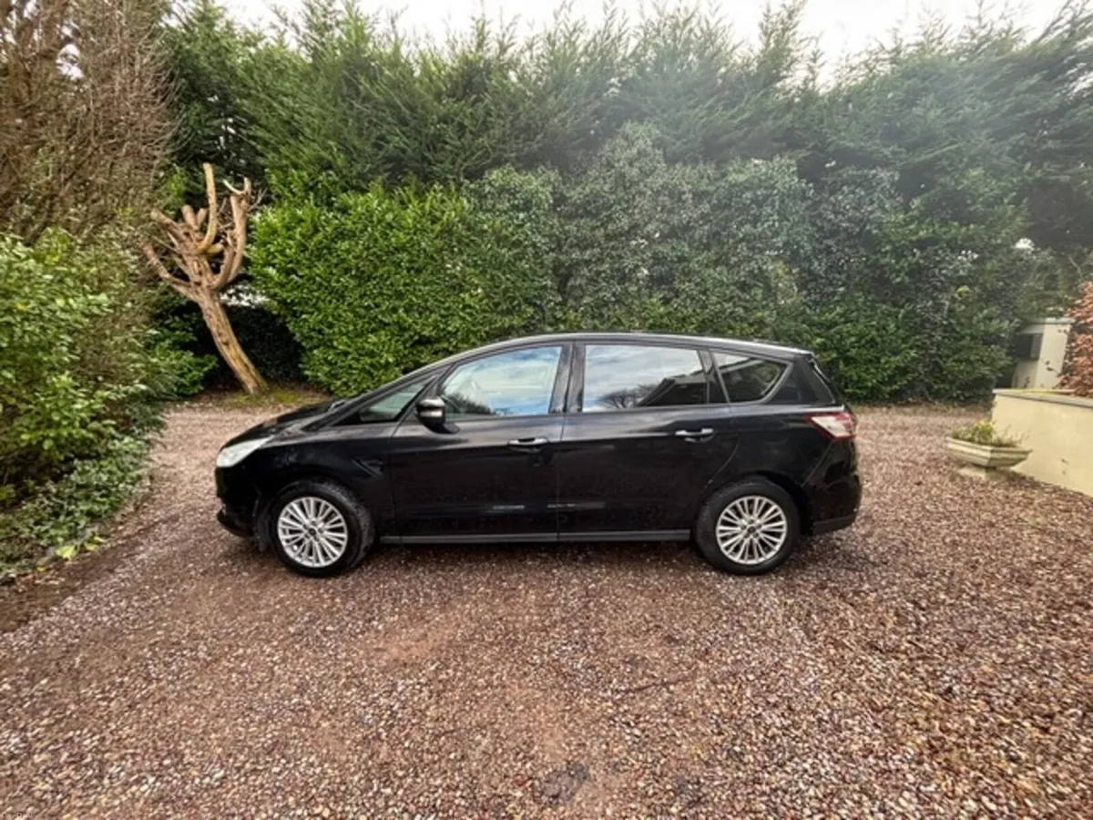 Ford S-Max 2018 - Image 2