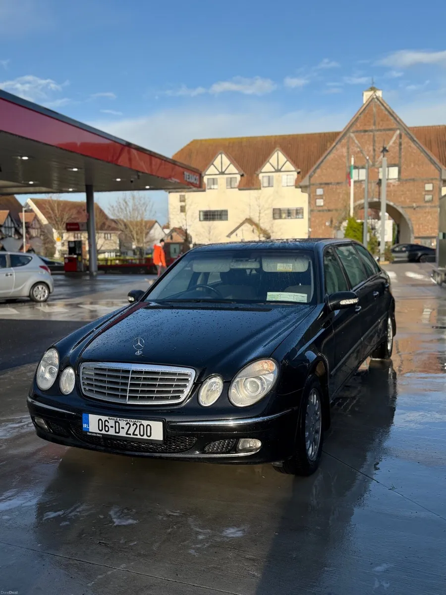 Mercedes-Benz E280 Limousine NCT&TAX - Image 4