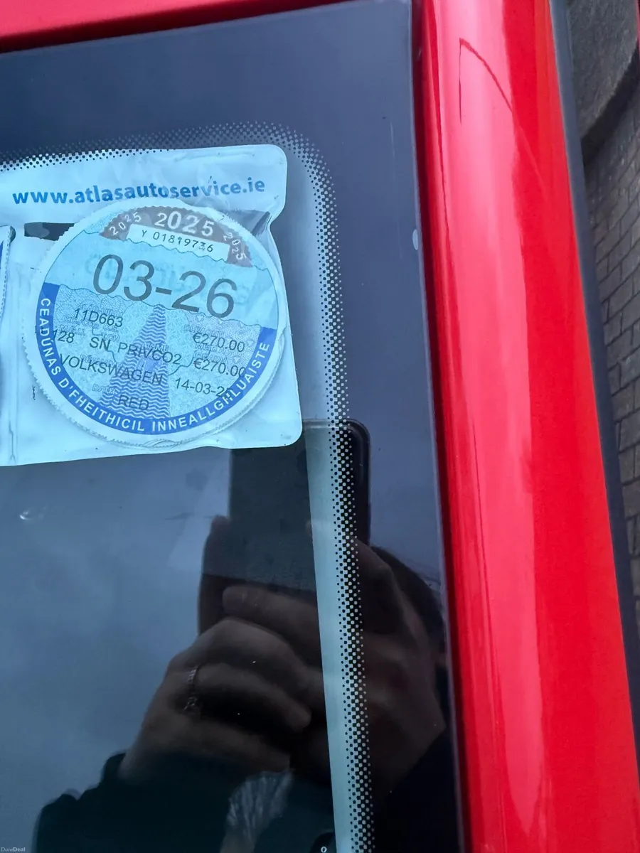 Volkswagen Polo 2011 - Image 2