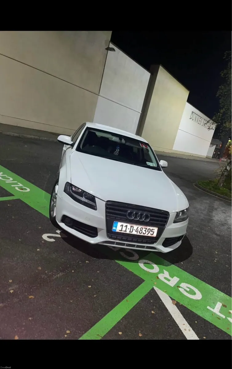 Audi A4 2011 - Image 1