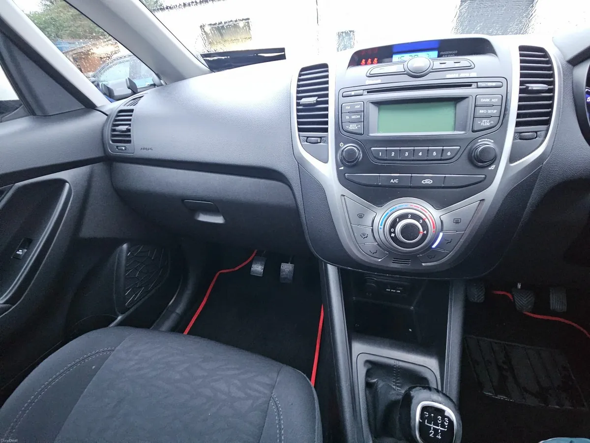 Hyundai ix20 2015 - Image 3