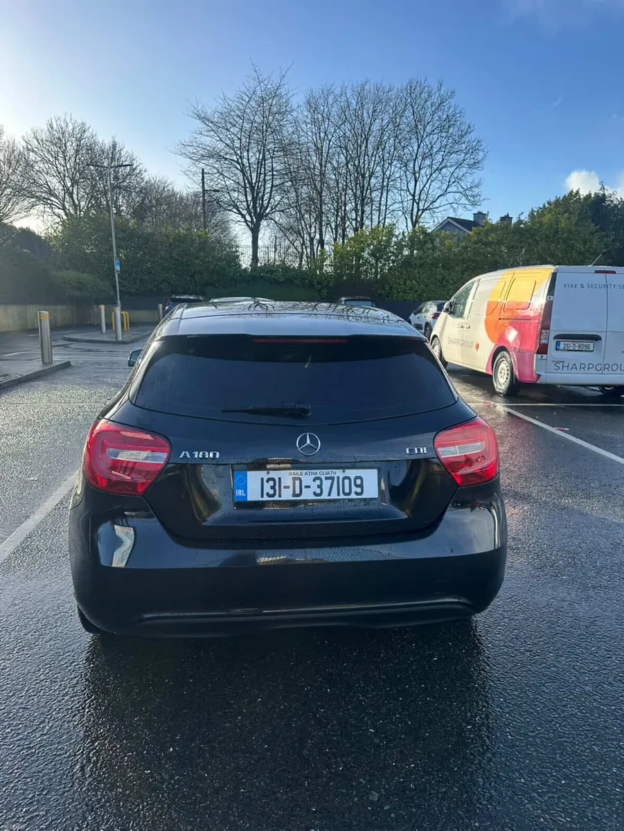 2013 Mercedes-benz A180 - Image 2