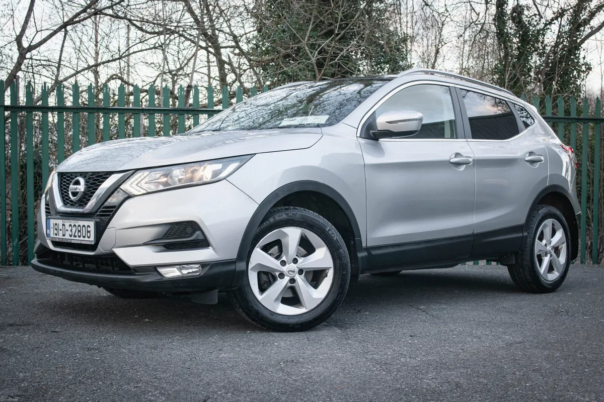 2019 NISSAN QASHQAI 1.5 DSL SV *High Spec* - Image 4