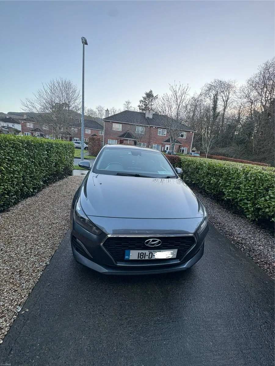 181 Hyundai i30 TGDI Fastback - Image 1