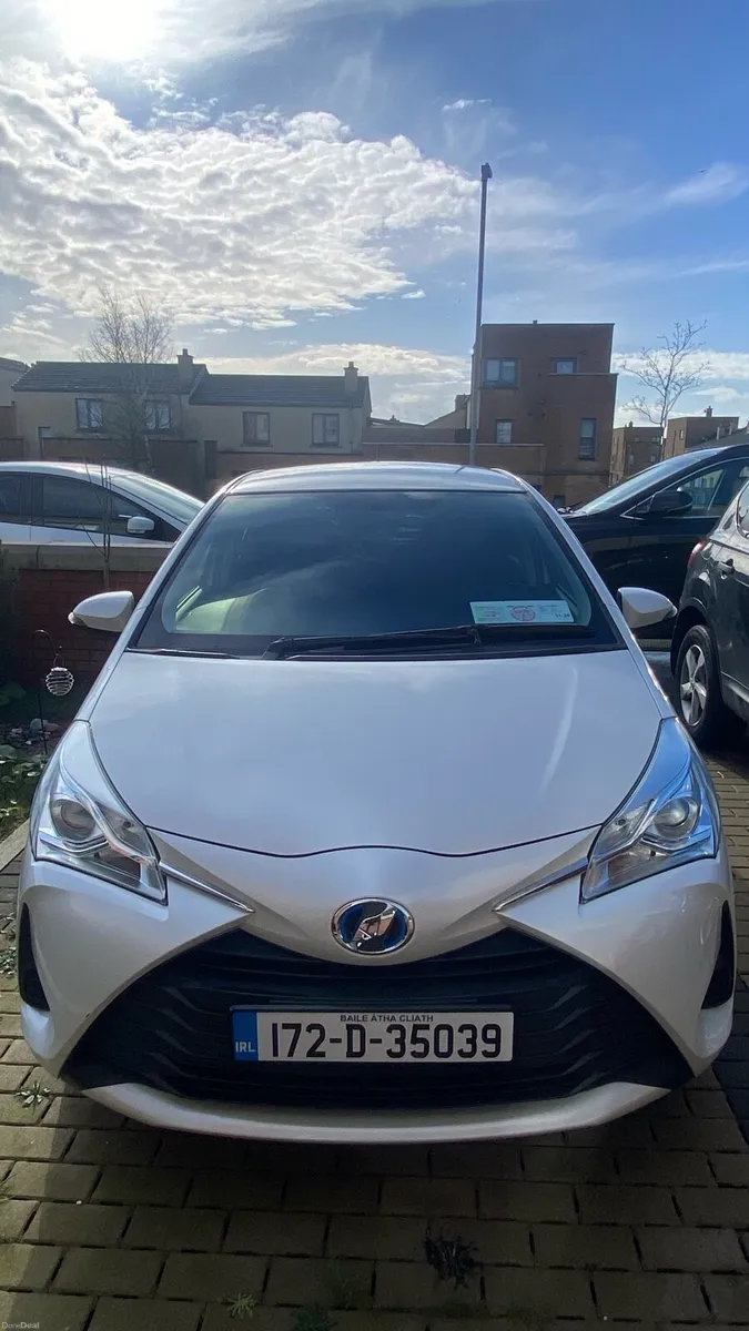 Toyota Yaris/Vitz 1.5 Hybrid 2017 NEW NCT - Image 2