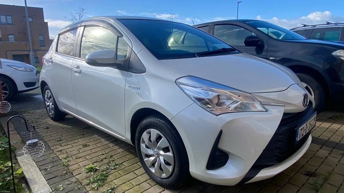 Toyota Yaris/Vitz 1.5 Hybrid 2017 NEW NCT - Image 3