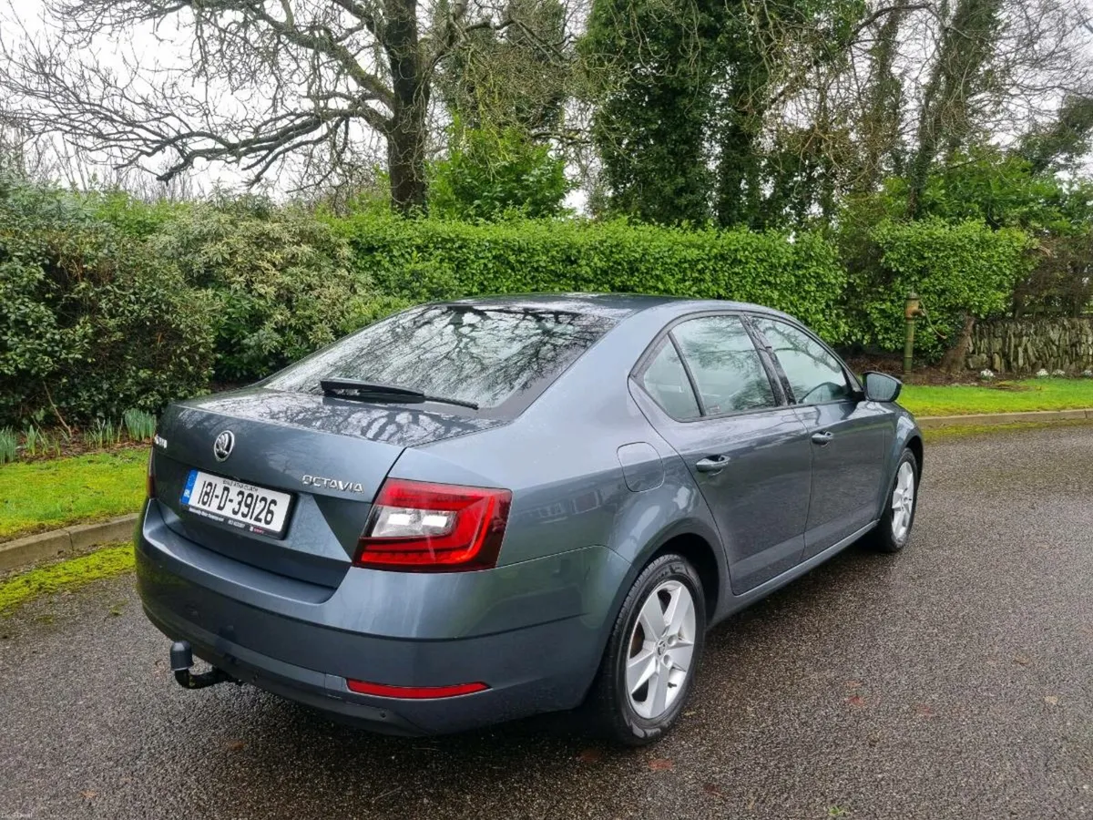 SKODA OCTAVIA - Image 3