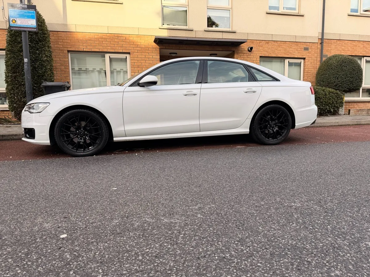 Audi A6 2.0 TDI SE S-Tronic Automatic – 2015 - Image 3