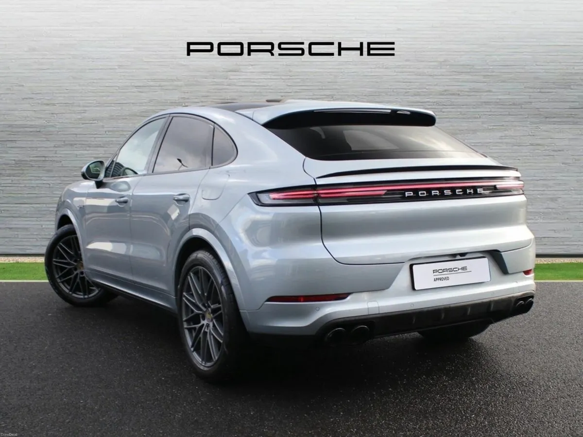 Porsche Cayenne E-Hybrid Coupe - Image 2