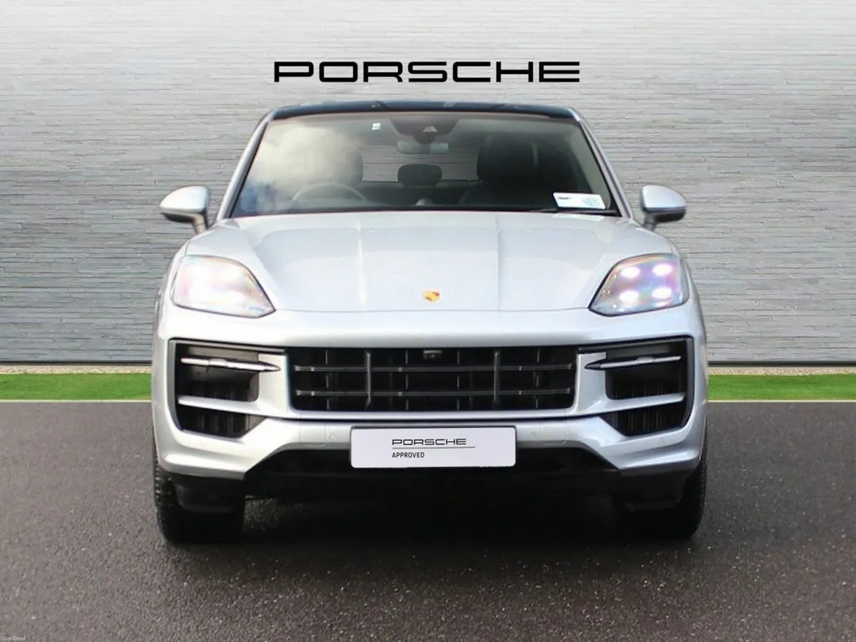 Porsche Cayenne E-Hybrid Coupe - Image 6
