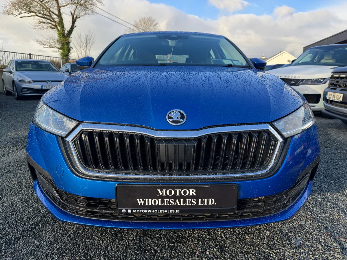 Skoda Octavia 2021 2.0 TDI 115 BHP RS BLUE - Image 2