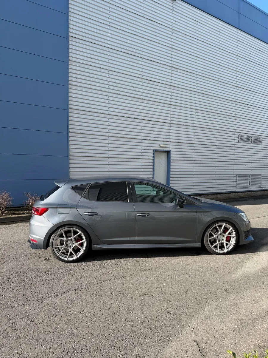 2015 SEAT Leon Cupra 280 - Image 2