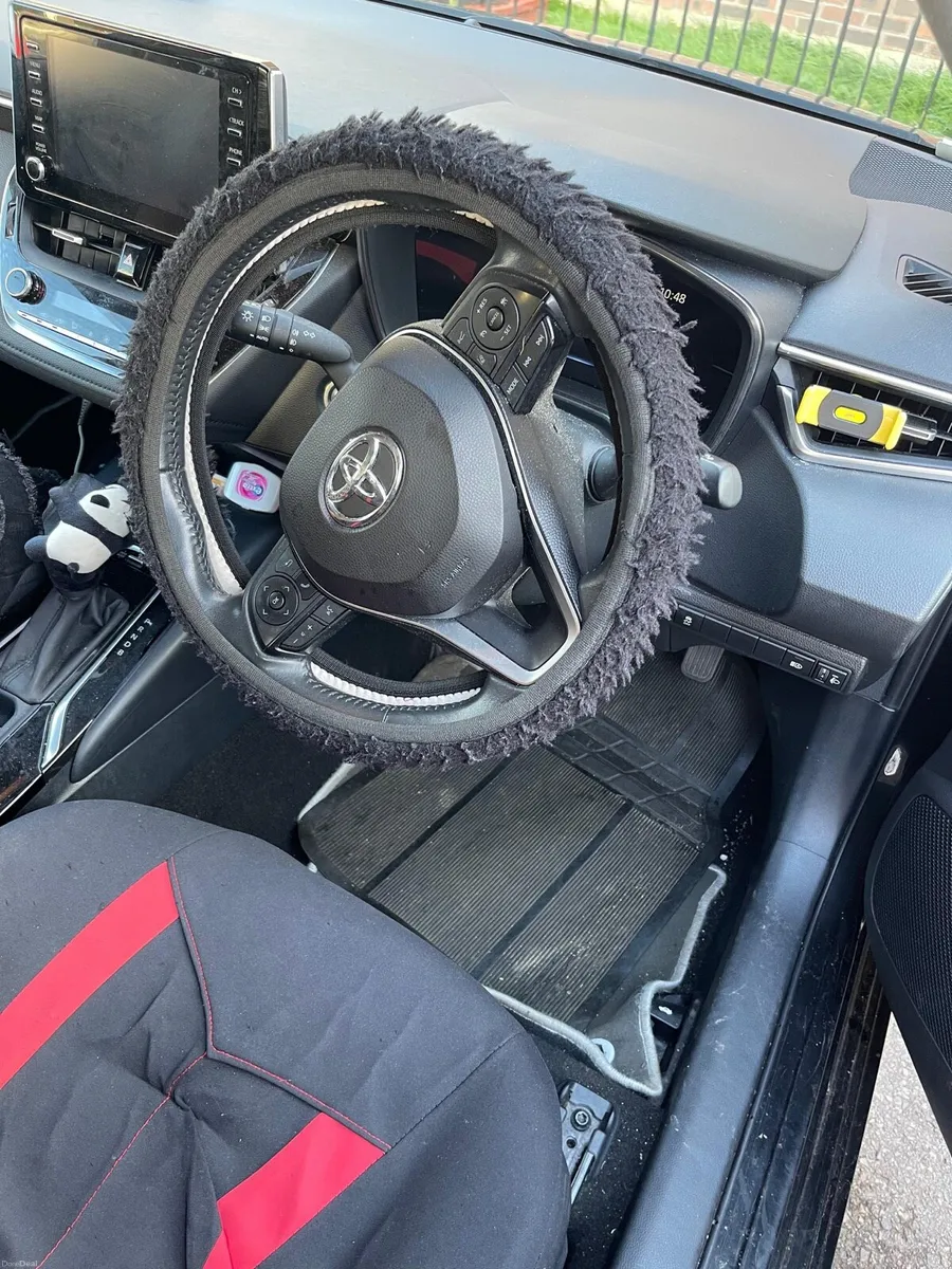 2020 Toyota corolla hybrid automatic tax08/26 - Image 1