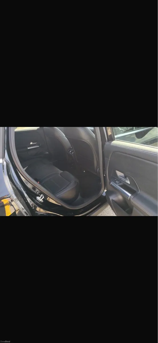 Mercedes Benz GLA - Image 4