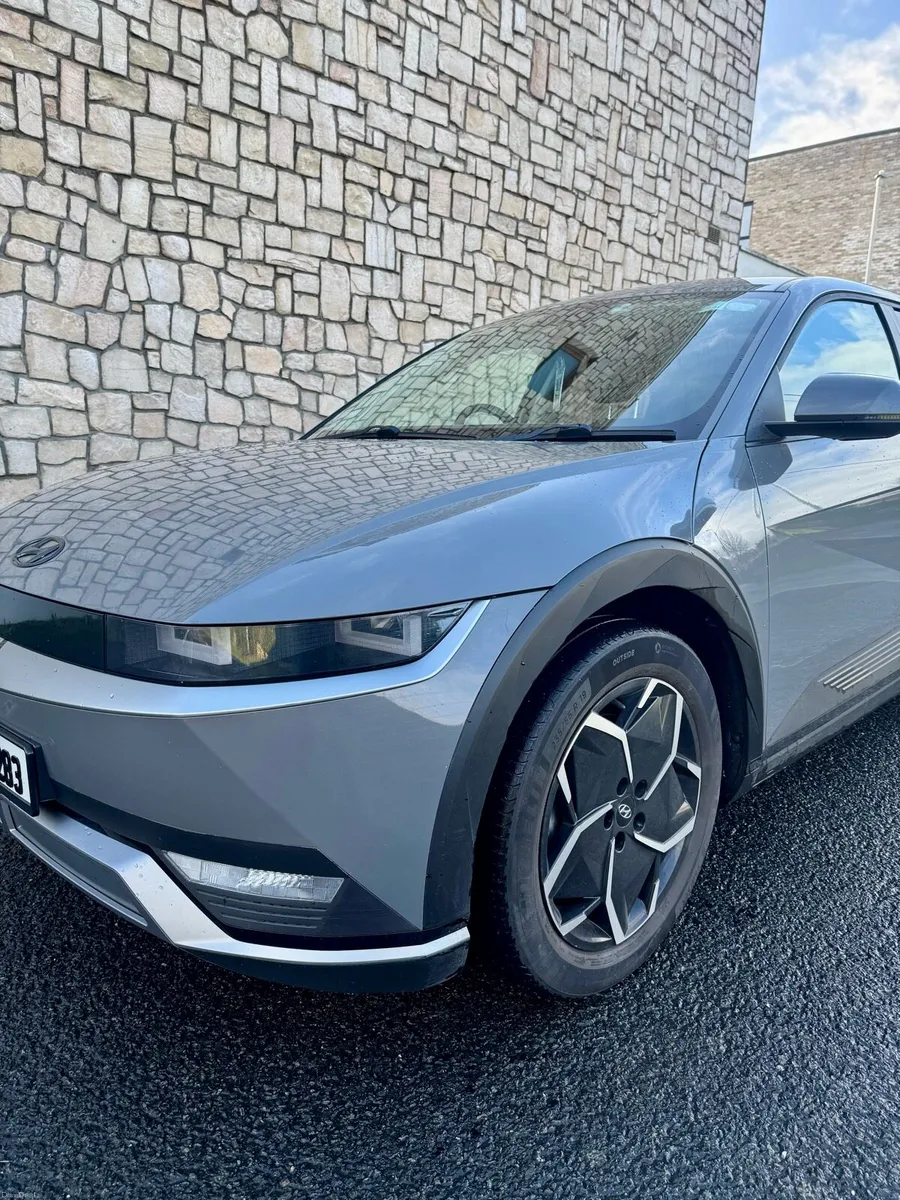 Hyundai Ioniq 5 Executive 58kwh - Image 2
