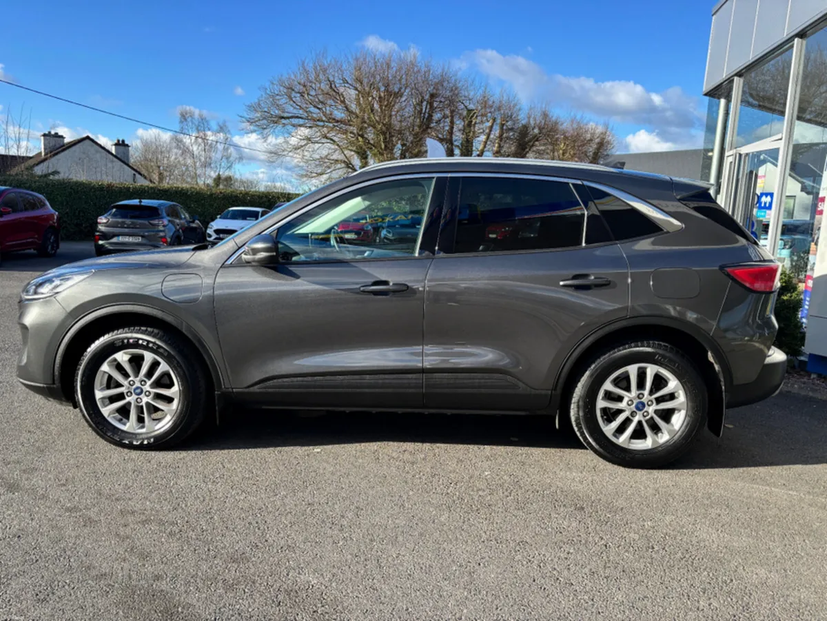 Ford Kuga TITANIUM 2.5 PHEV 225 S6.2 - Image 4