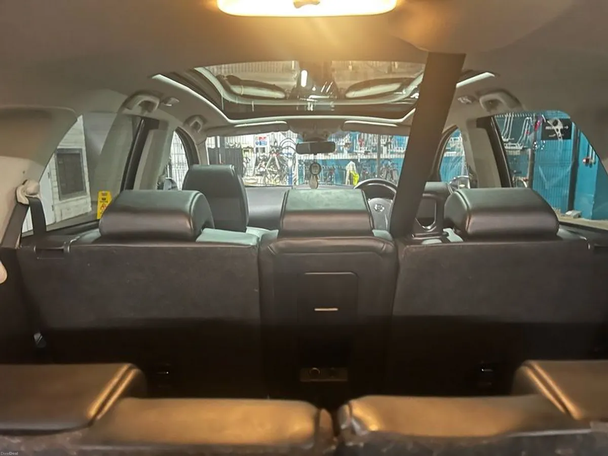 2013 Nissan Qashqai+2 - Image 3