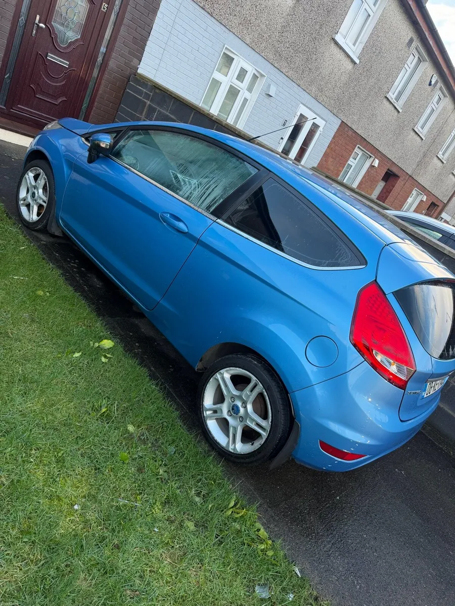 Ford Fiesta - Image 1