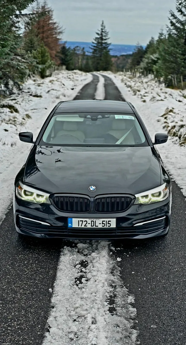 BMW 5-Series 2017 - Image 1