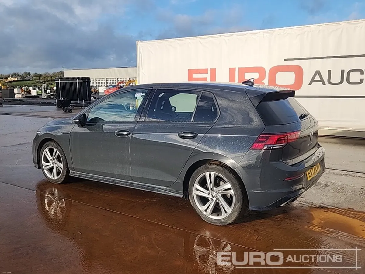 2022 Volkswagen Golf - Image 3