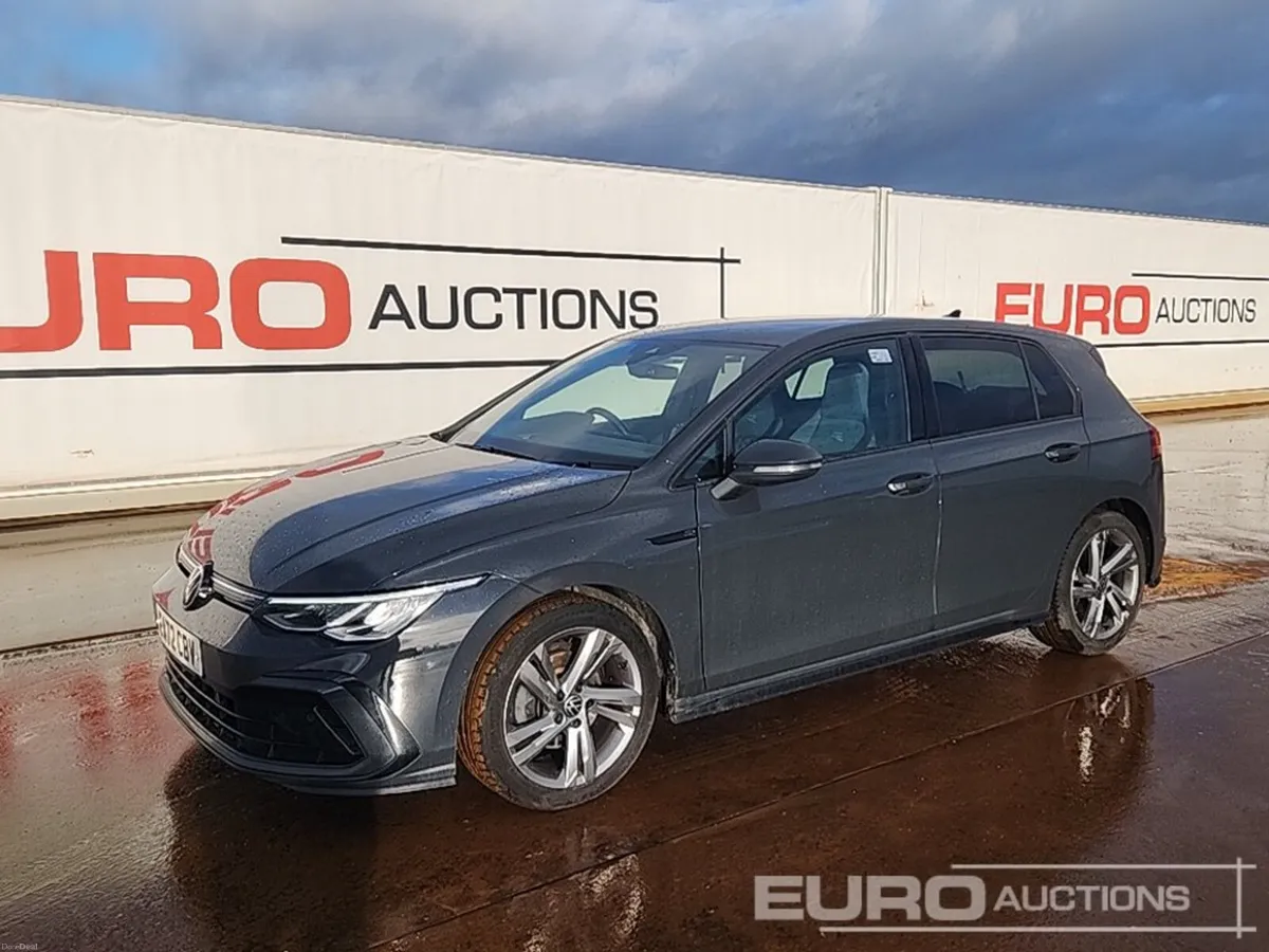 2022 Volkswagen Golf - Image 1