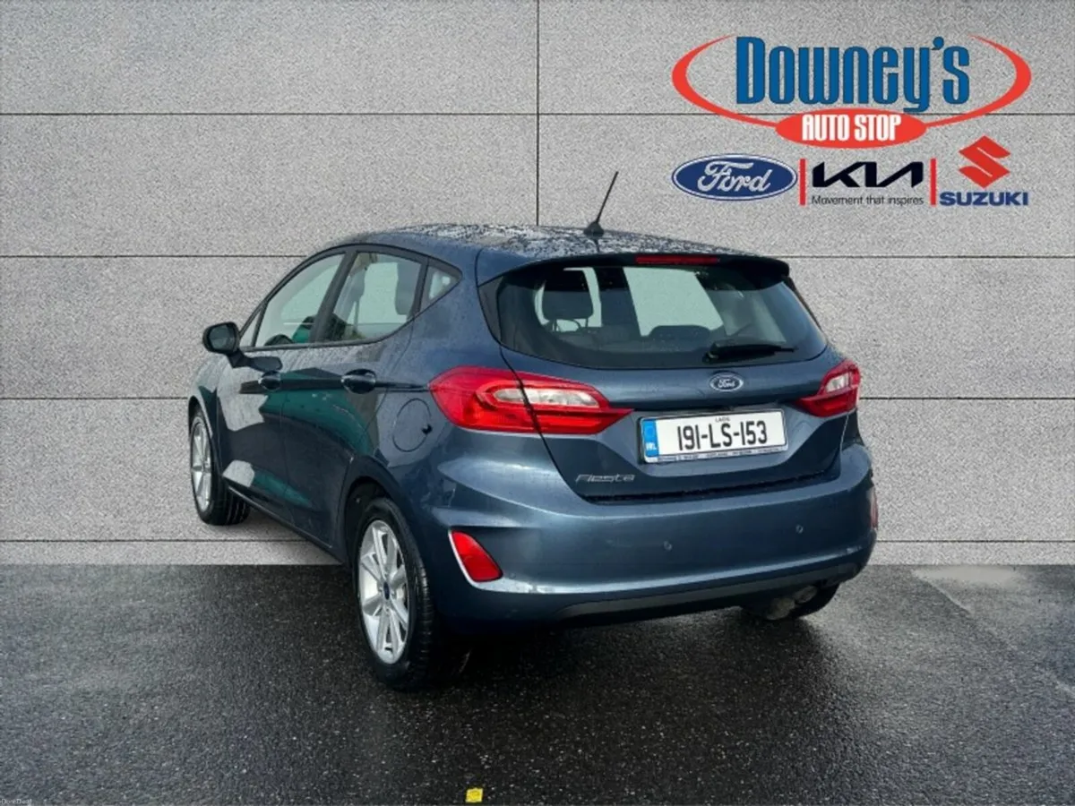 Ford Fiesta 1.1 PETROL - Image 3
