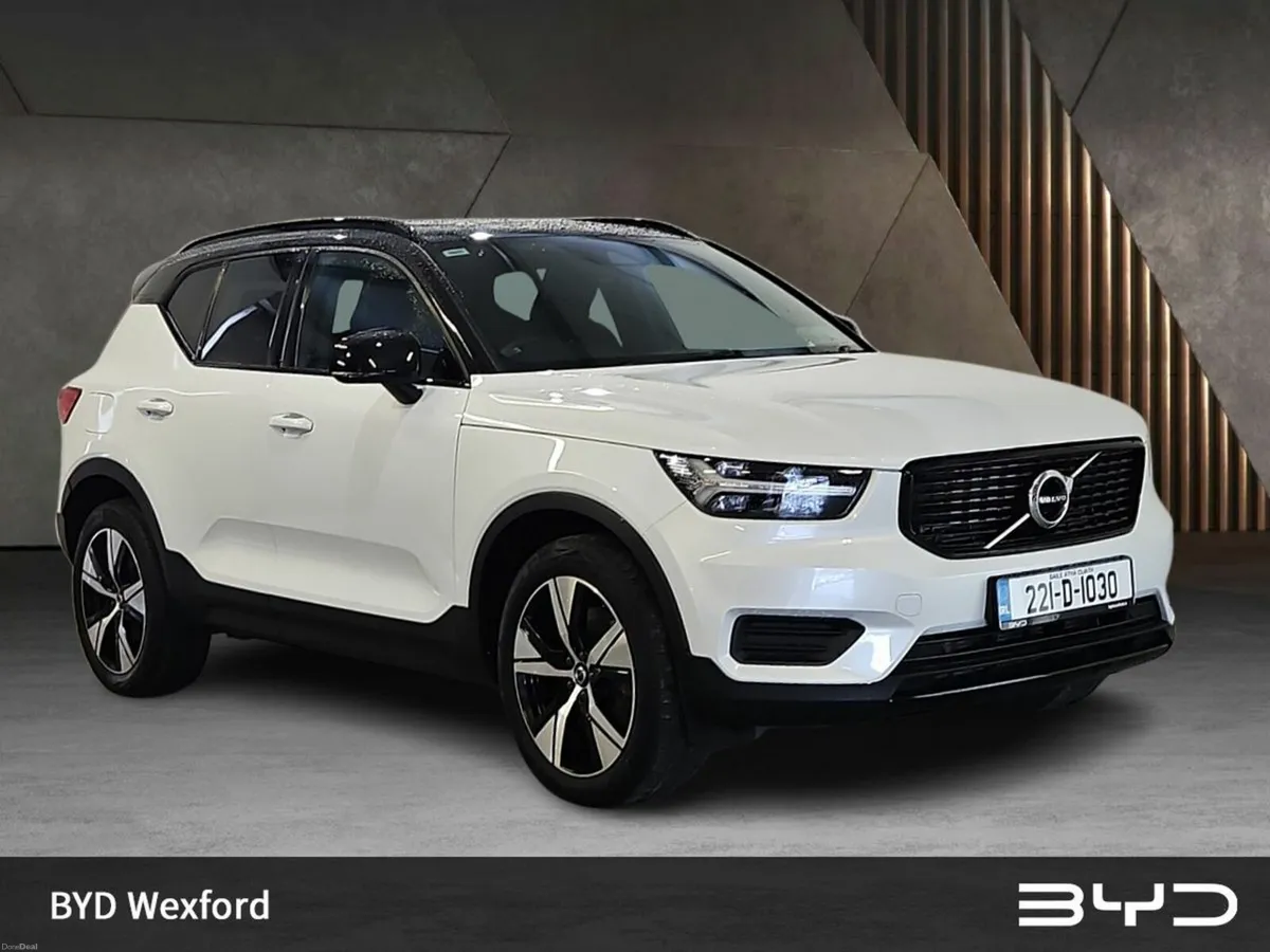Volvo XC40 PHEV T4 (197hp) R-Design FWD - Image 1