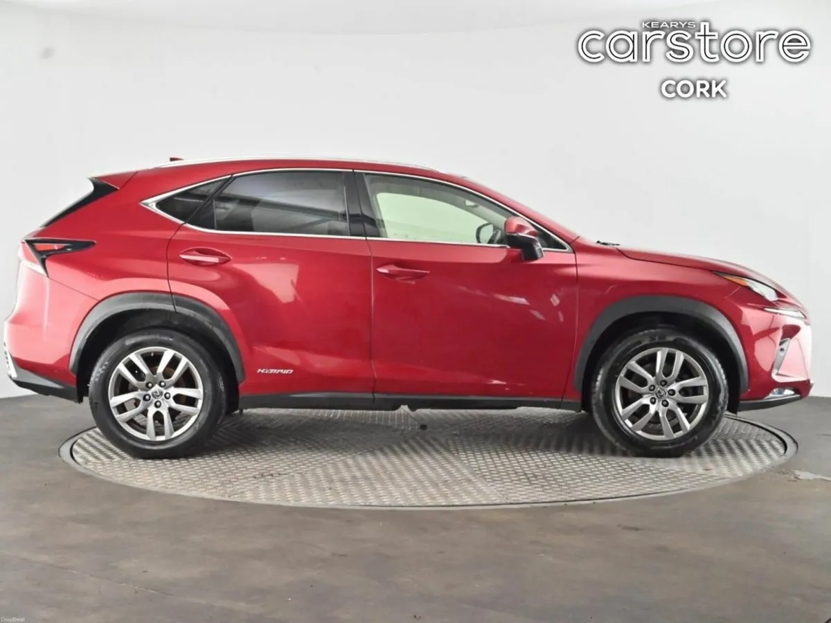 Lexus NX 2.5 300h Executive FWD - Image 2