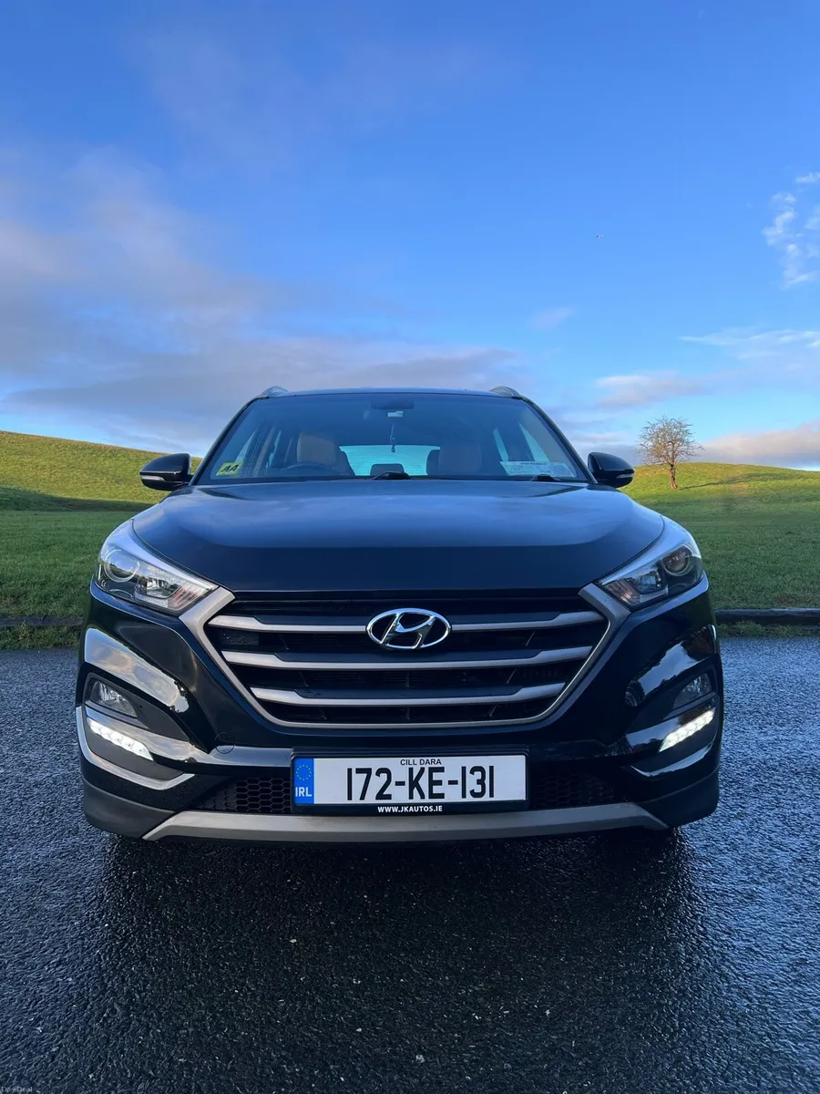 172 Hyundai Tuscon Executive | 97K KM High Spec - Image 3