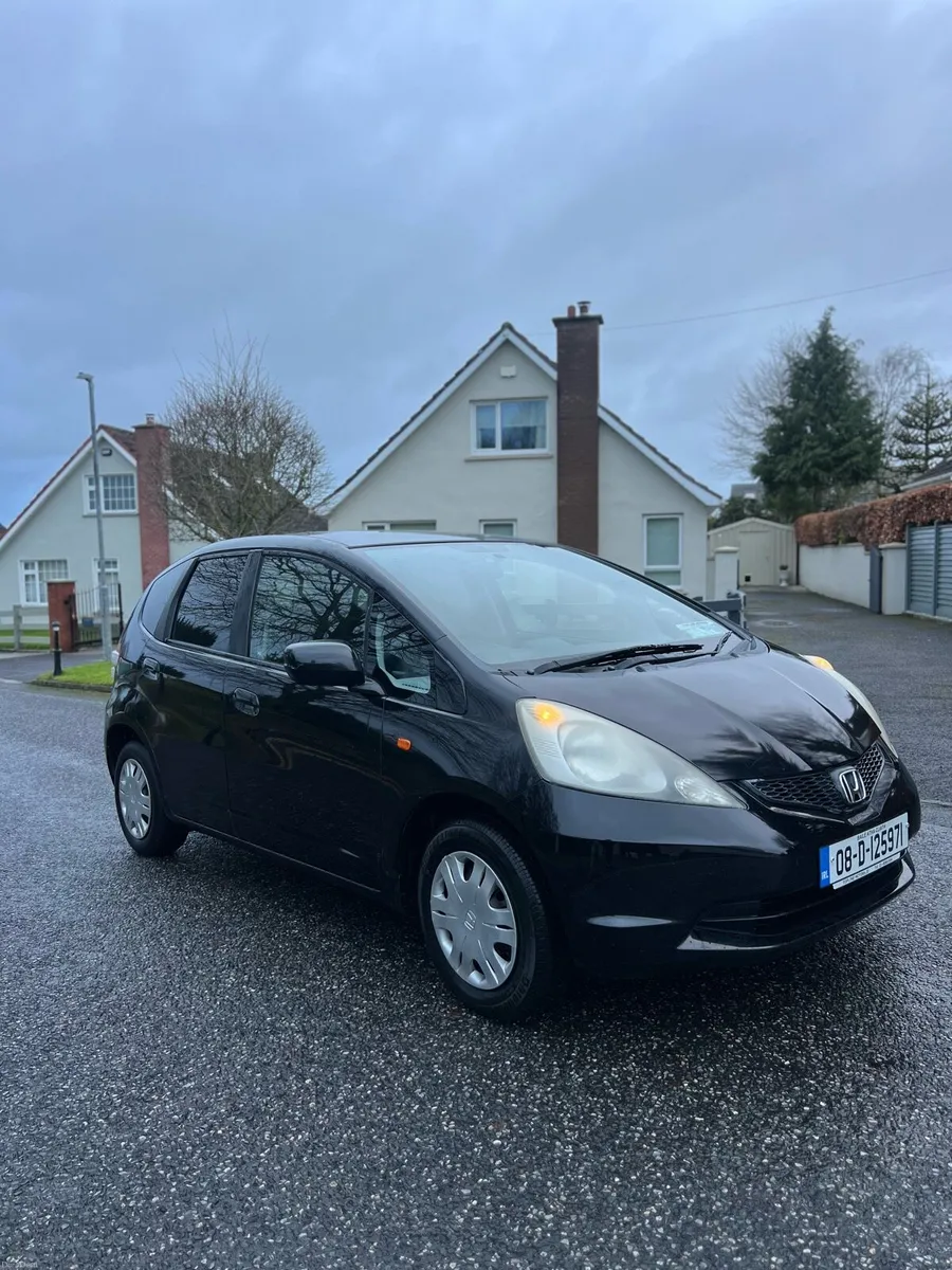 2008 HONDA FIT 1.3 PETROL AUTOMATIC - Image 1